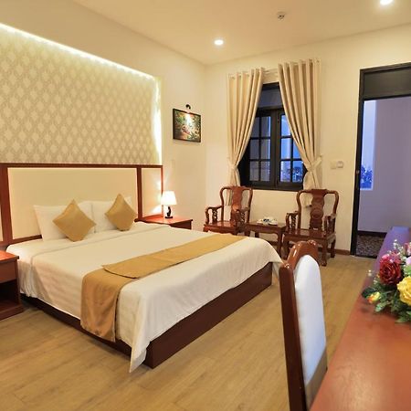 Pandora Saigon Hotel โฮจิมินห์ซิตี้ ภายนอก รูปภาพ