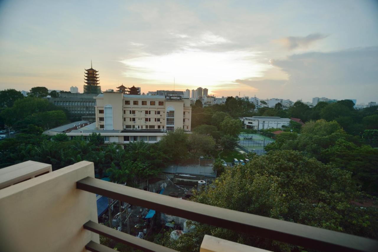 Pandora Saigon Hotel โฮจิมินห์ซิตี้ ภายนอก รูปภาพ